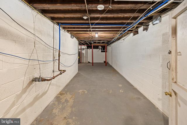 2245 E LANDIS AVE, Vineland, NJ 08361