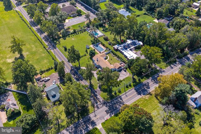 2245 E LANDIS AVE, Vineland, NJ 08361