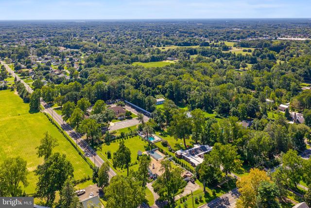 2245 E LANDIS AVE, Vineland, NJ 08361