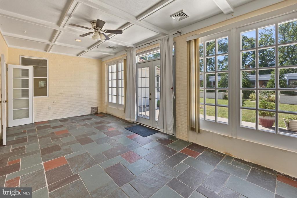 2245 E LANDIS AVE, VINELAND, NJ 08361 — photo 5