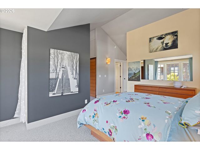 580 2ND St, Lake Oswego, OR 97034