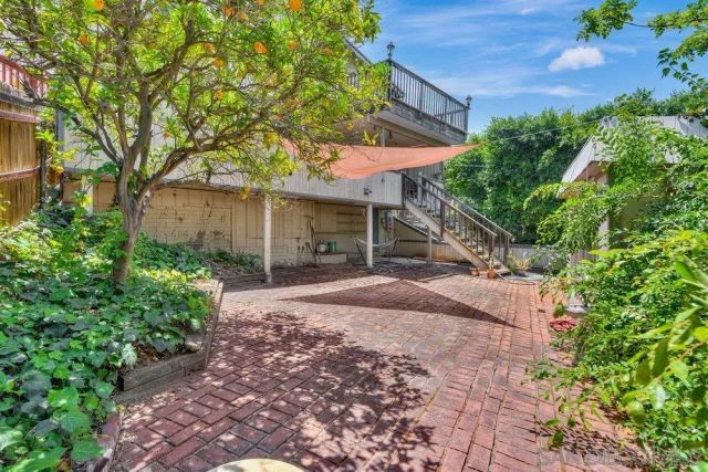 7998 El Capitan, La Mesa, CA 91942