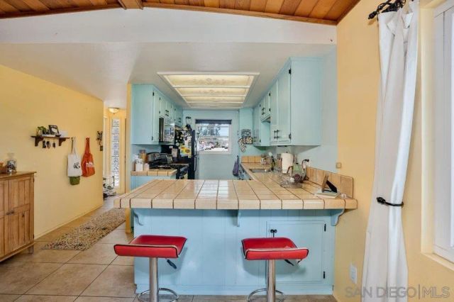7998 El Capitan, La Mesa, CA 91942