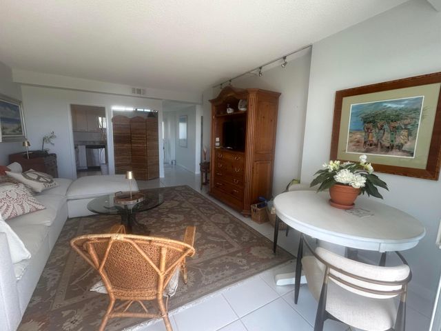 2840 N Ocean Boulevard 507, Fort Lauderdale, FL 33308