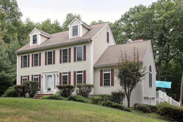 80 Walker Road, Danville, NH 03819