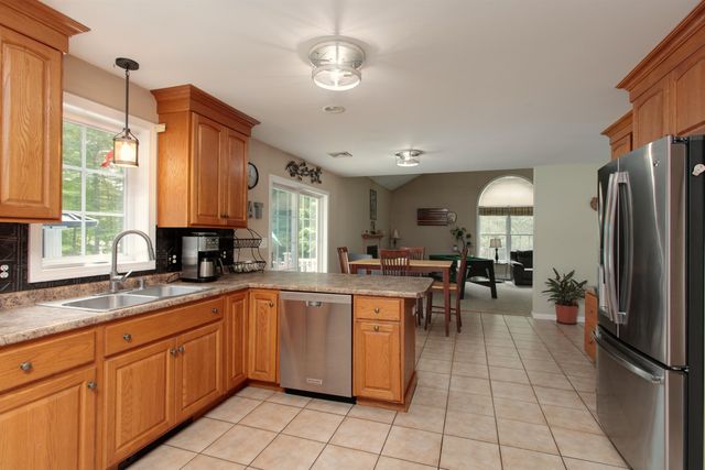 80 Walker Road, Danville, NH 03819