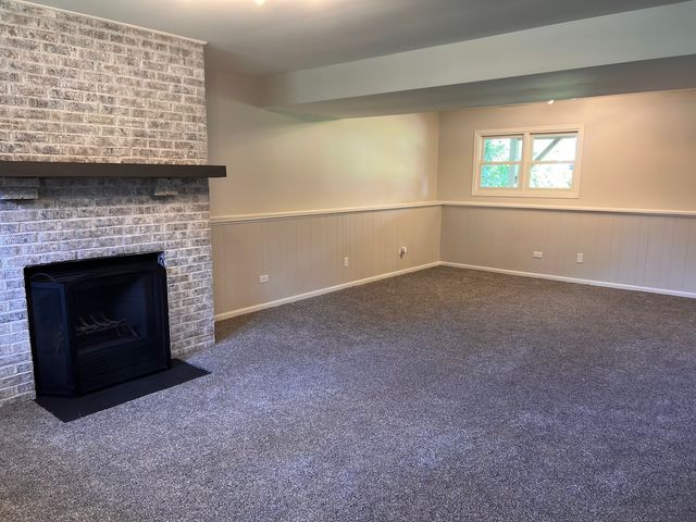 5312 W Lake Shore Drive W, Oakwood Hills, IL 60013