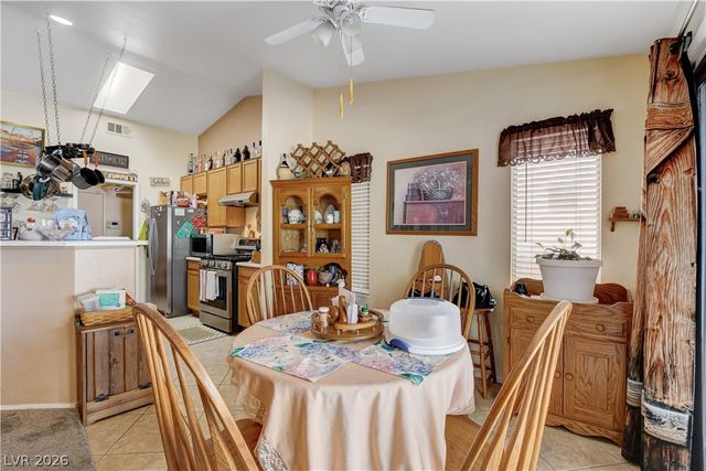 5123 Crystal Cavern Way, North Las Vegas, NV 89031