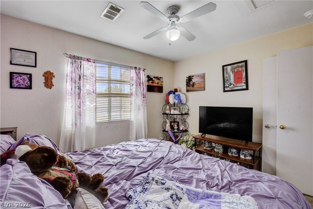 5123 Crystal Cavern Way, North Las Vegas, NV 89031