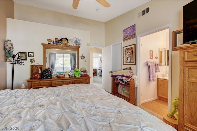 5123 Crystal Cavern Way, North Las Vegas, NV 89031