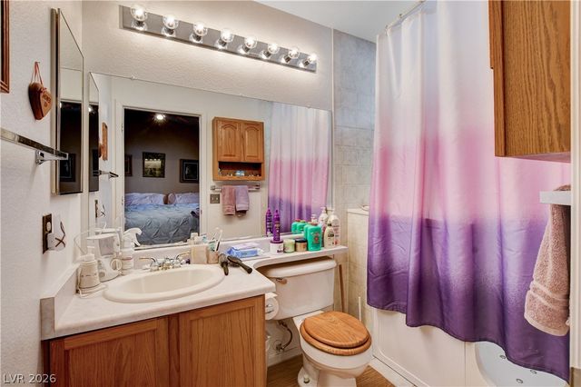 5123 Crystal Cavern Way, North Las Vegas, NV 89031