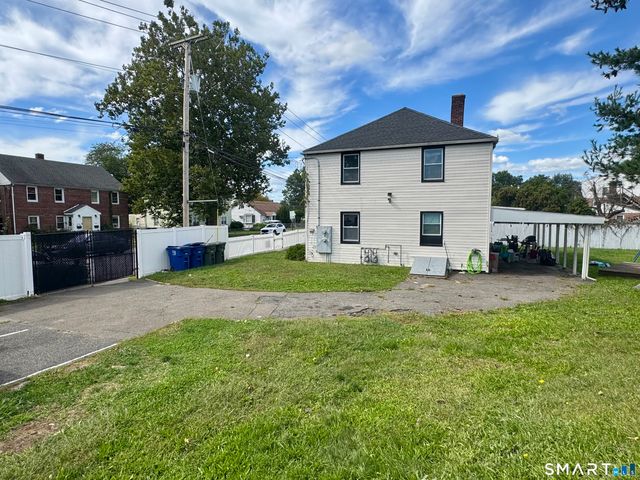989 Pearl Harbor Street, Bridgeport, CT 06610