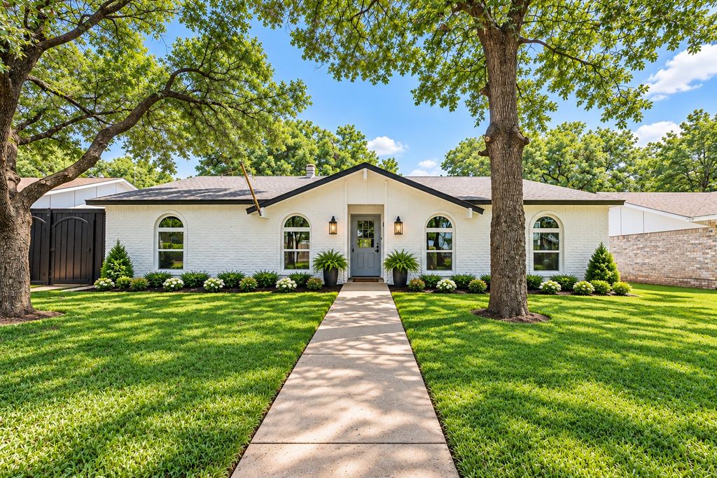 1214 Winterwood Drive, Lewisville, TX 75067 — exterior