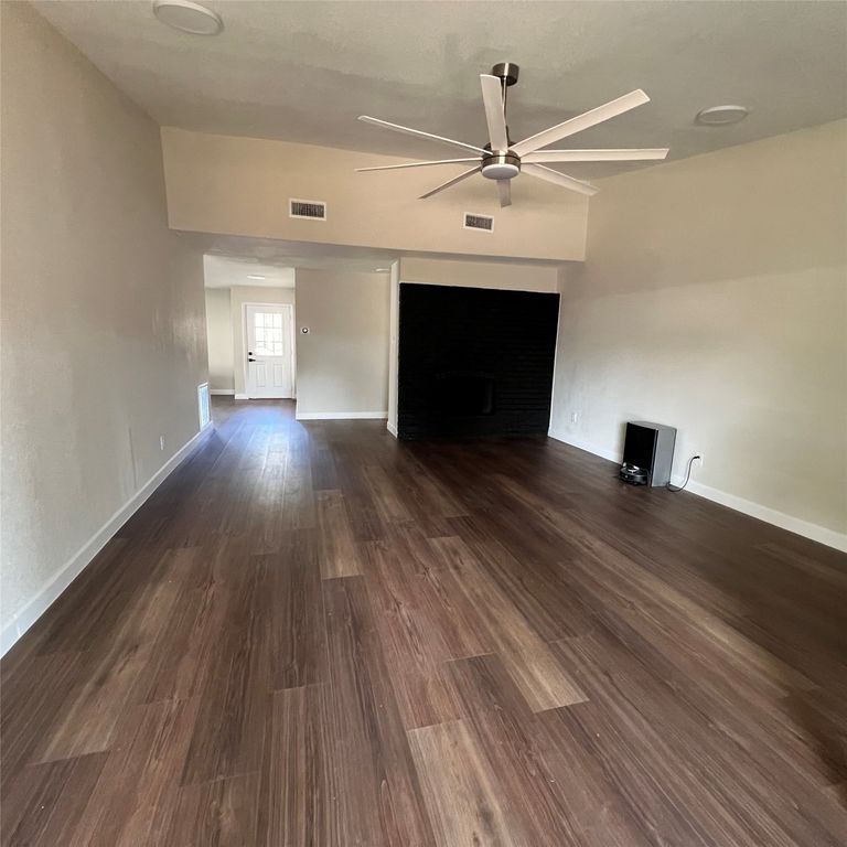 1214 Winterwood Drive, Lewisville, TX 75067 — photo 4