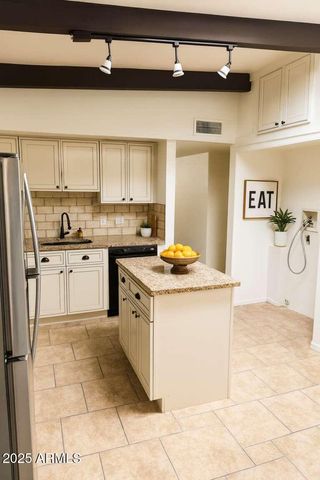 4726 N 14TH Street, Phoenix, AZ 85014