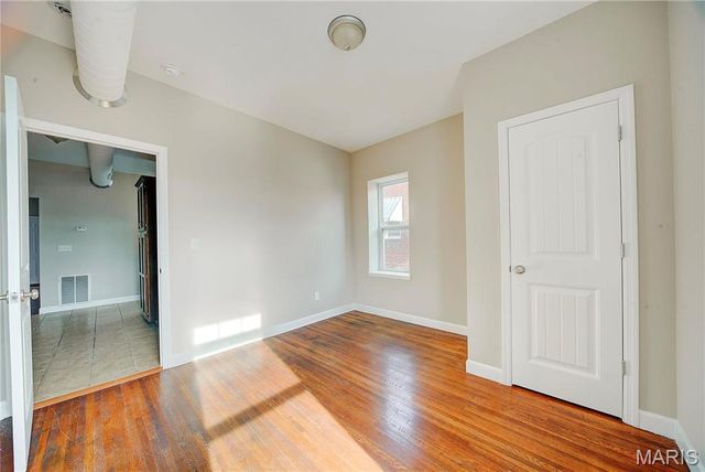 3908 McDonald Avenue 2FW, St Louis, MO 63116