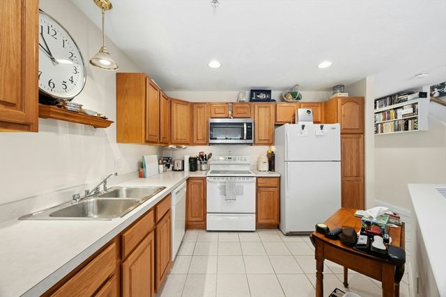 22 Village Way 22, Rutland, MA 01543
