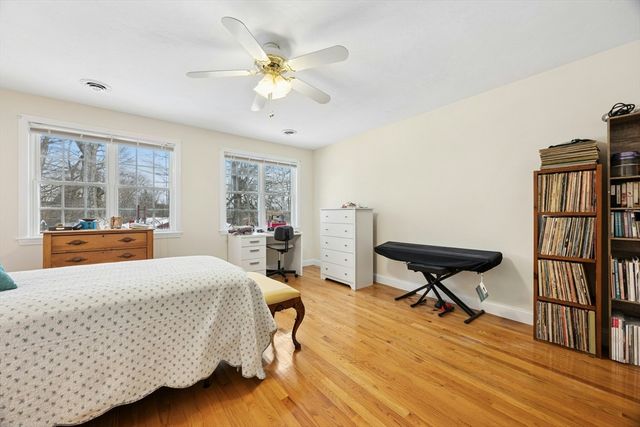 22 Village Way 22, Rutland, MA 01543