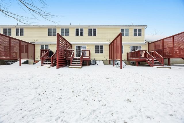 22 Village Way 22, Rutland, MA 01543