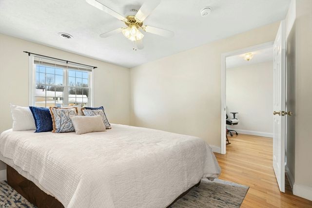 22 Village Way 22, Rutland, MA 01543