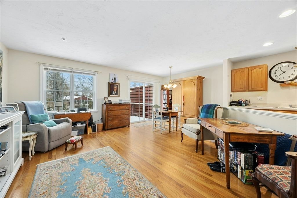 22 Village Way 22, Rutland, MA 01543