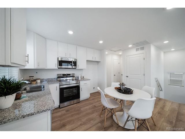 10040 Revere Ct, Commerce City, CO 80022