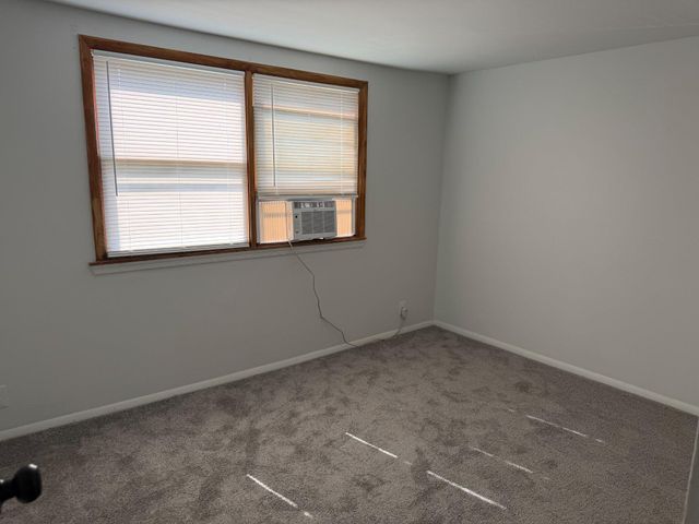 3043 FREEWAY FWY, Halethorpe, MD 21227