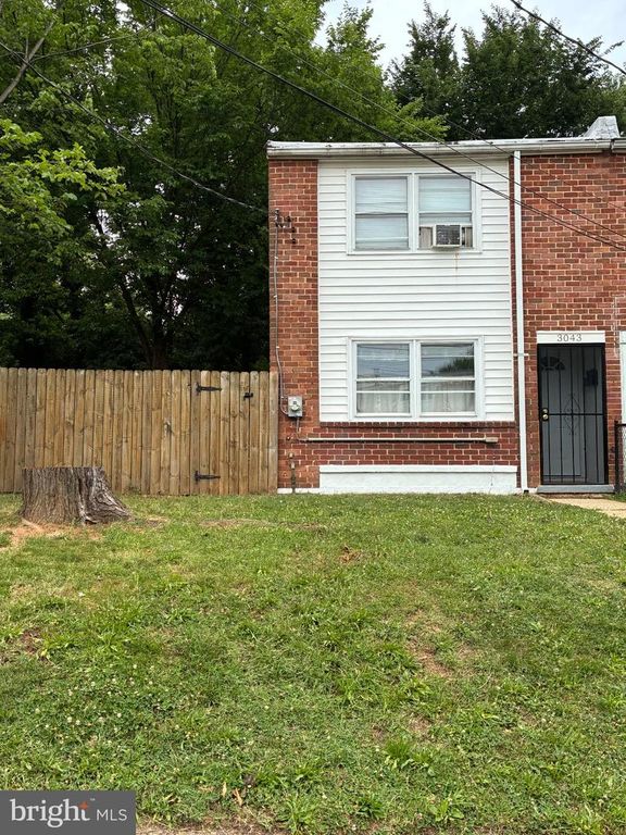3043 FREEWAY FWY, Halethorpe, MD 21227