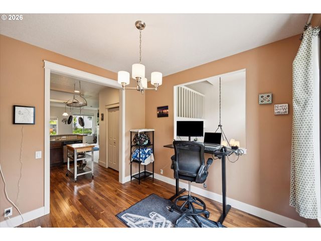 10559 Ne AVERY Way, Hillsboro, OR 97006