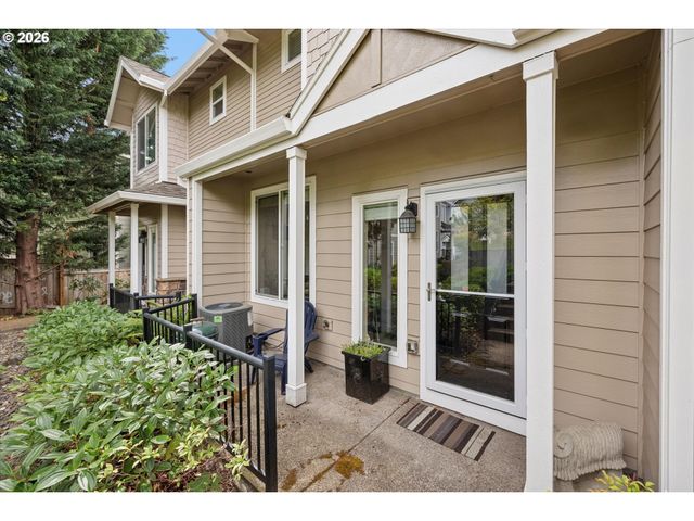 10559 Ne AVERY Way, Hillsboro, OR 97006