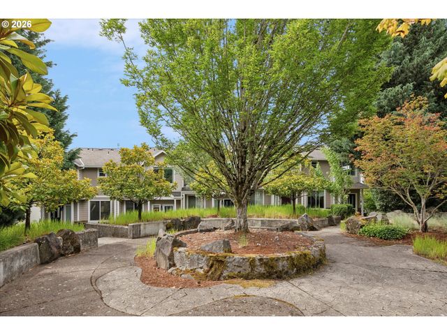10559 Ne AVERY Way, Hillsboro, OR 97006