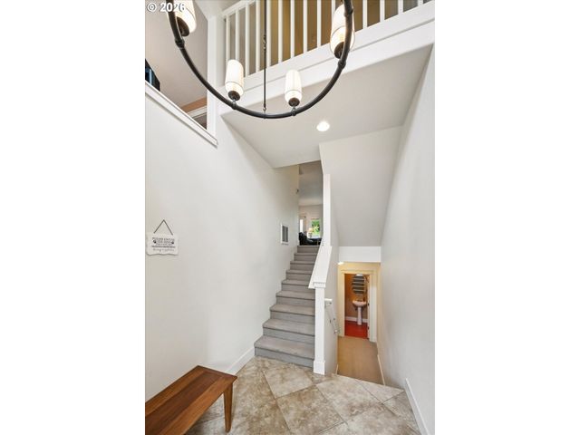 10559 Ne AVERY Way, Hillsboro, OR 97006