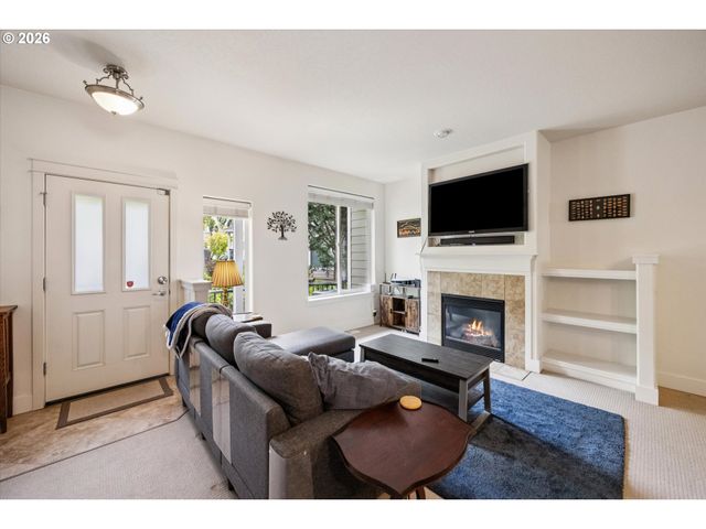 10559 Ne AVERY Way, Hillsboro, OR 97006