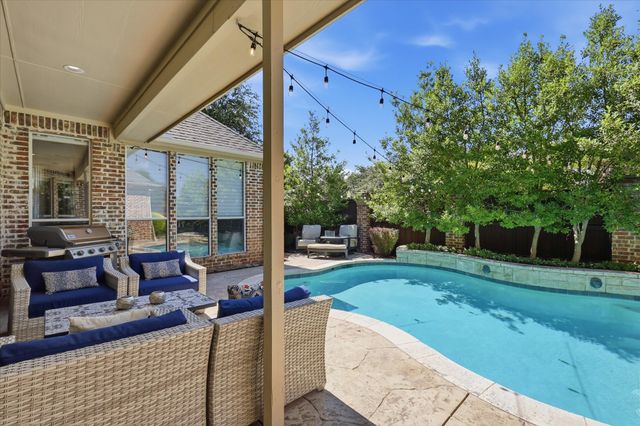 5916 Wight Street, Plano, TX 75093