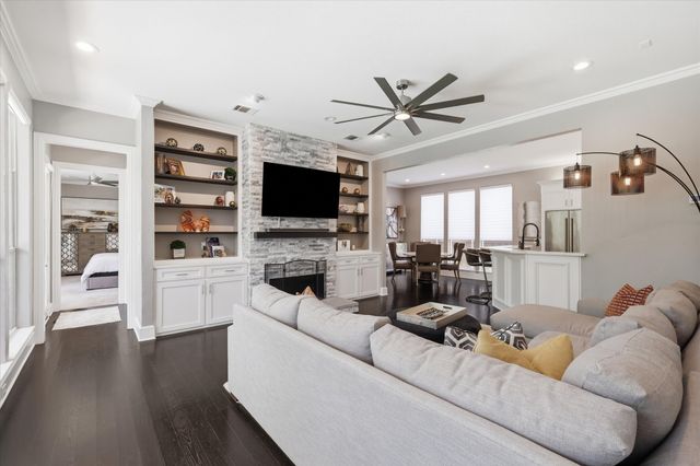 5916 Wight Street, Plano, TX 75093