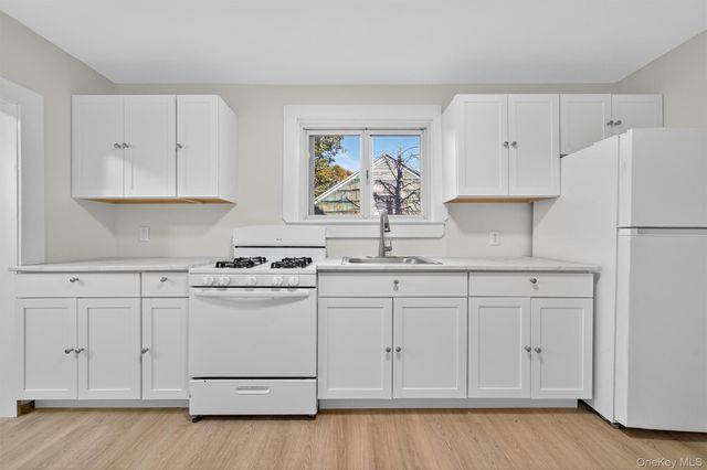 26 Ridge Street, Middletown, NY 10940