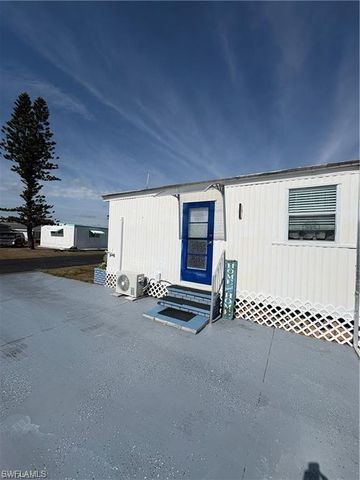 3108 Running Deer DR, North Fort Myers, FL 33917