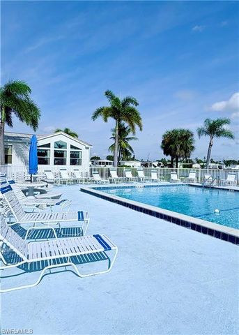3108 Running Deer DR, North Fort Myers, FL 33917