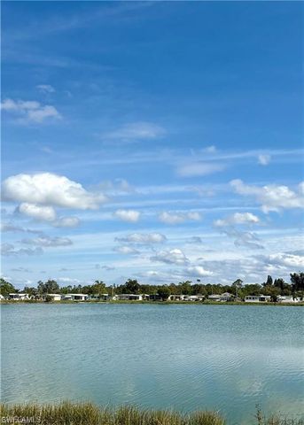 3108 Running Deer DR, North Fort Myers, FL 33917