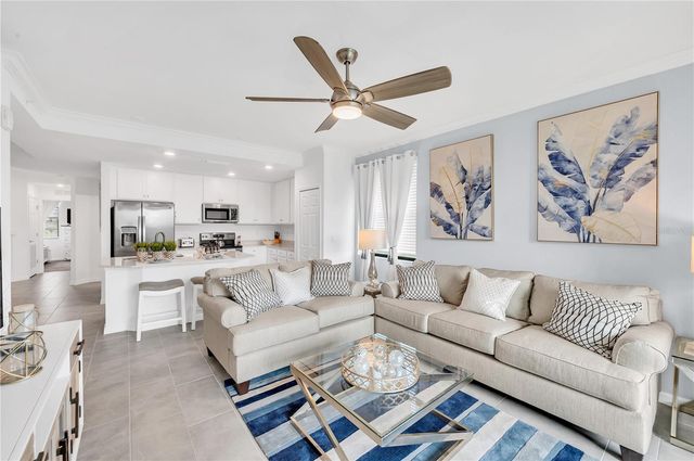 18114 GAWTHROP DRIVE 201, Lakewood Ranch, FL 34211