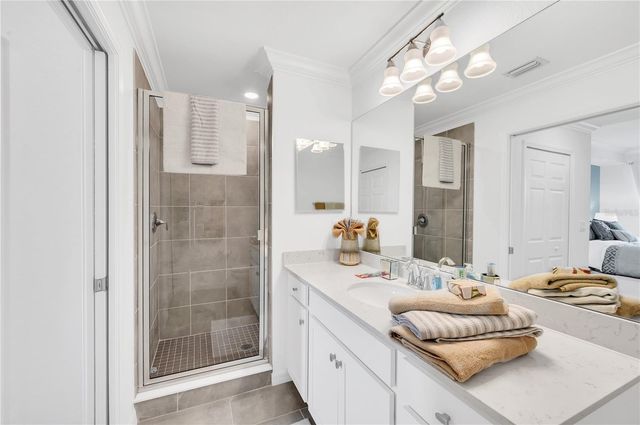 18114 GAWTHROP DRIVE 201, Lakewood Ranch, FL 34211