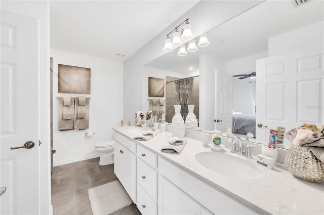 18114 GAWTHROP DRIVE 201, Lakewood Ranch, FL 34211