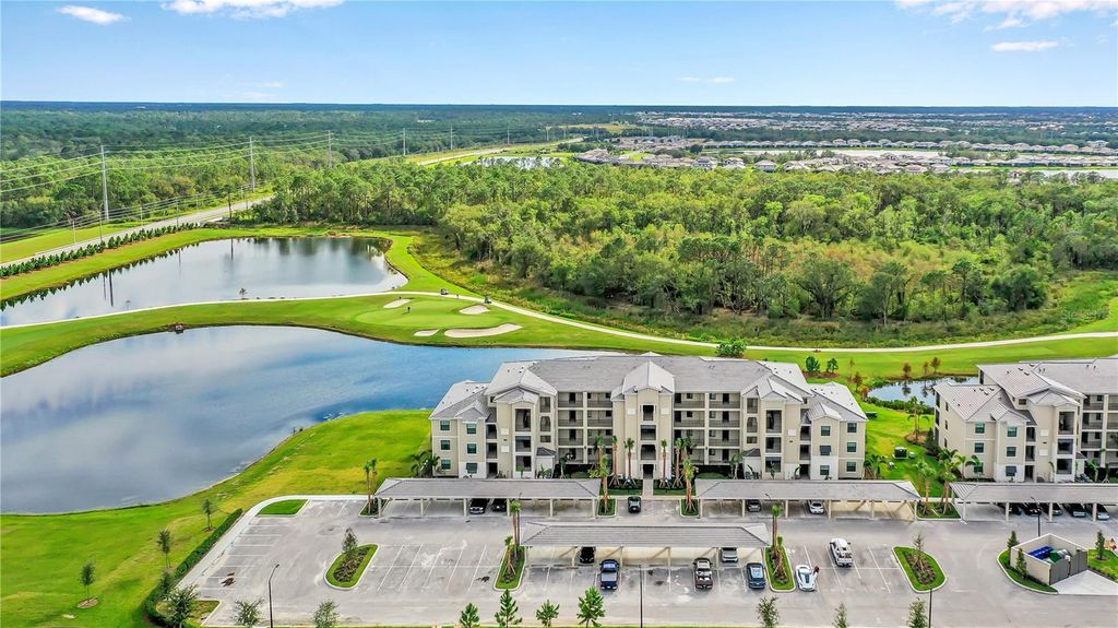 18114 GAWTHROP DRIVE 201, Lakewood Ranch, FL 34211