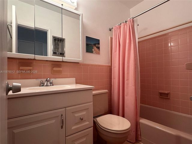 851 Atlantic Shores Blvd 232, Hallandale Beach, FL 33009