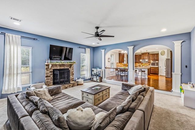 309 Chasemont Lane, Simpsonville, SC 29680