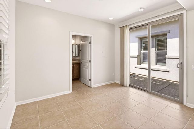 1260 Freschi Ln, Lincoln, CA 95648