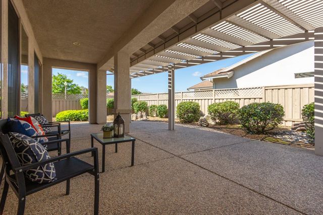 1260 Freschi Ln, Lincoln, CA 95648