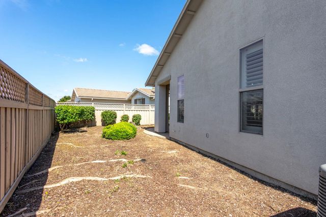 1260 Freschi Ln, Lincoln, CA 95648