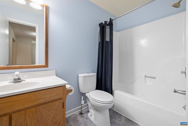 48 JENNINGS DR, Palmyra, VA 22963