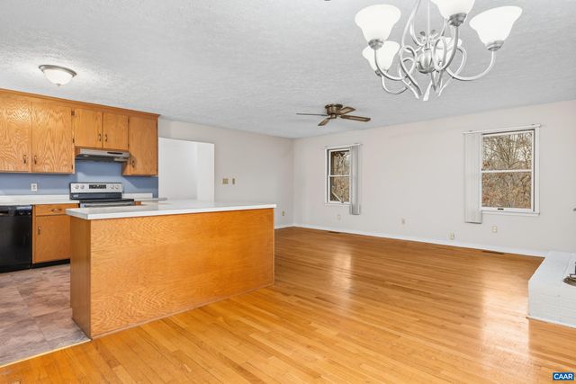 48 JENNINGS DR, Palmyra, VA 22963